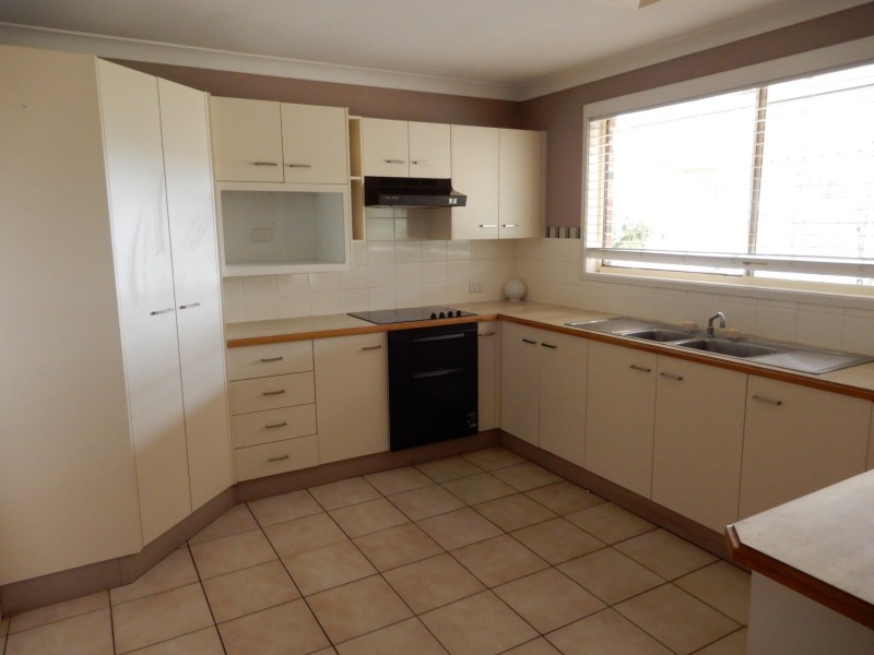 12 Hakea, Muswellbrook NSW 2333