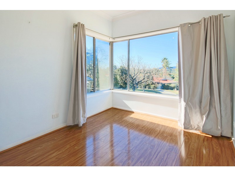 8 Bronte Crescent, Muswellbrook NSW 2333