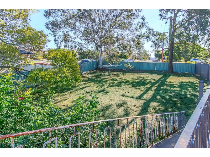 8 Bronte Crescent, Muswellbrook NSW 2333