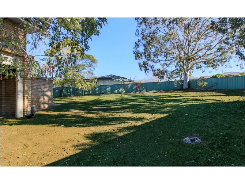 8 Bronte Crescent, Muswellbrook NSW 2333