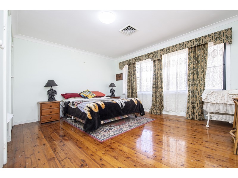 4 Midanga Avenue, Muswellbrook NSW 2333