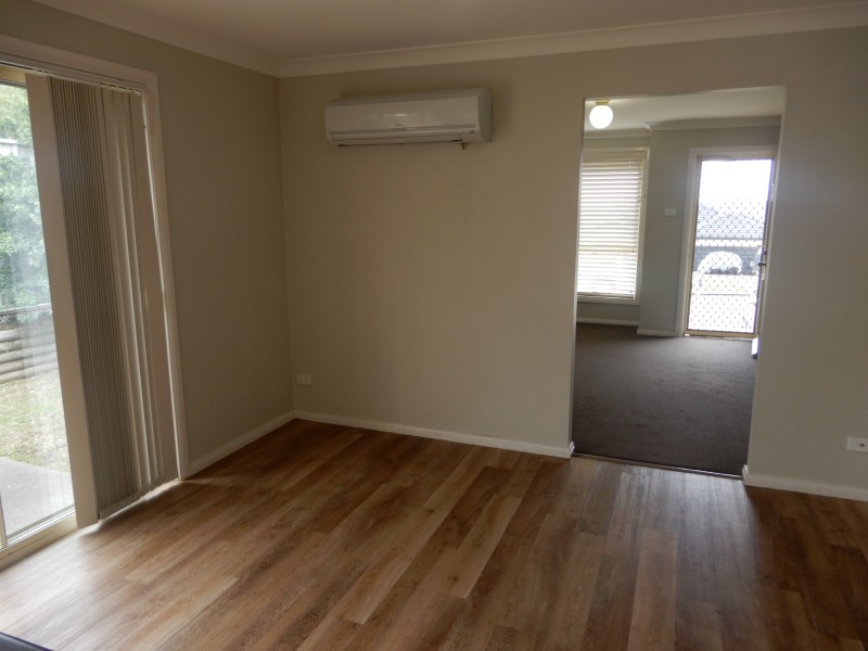 2/1 Coolibah Close, Muswellbrook NSW 2333