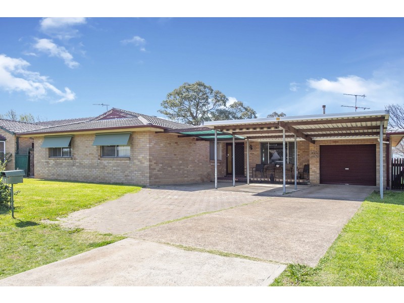 61 Humphries Street, Muswellbrook NSW 2333