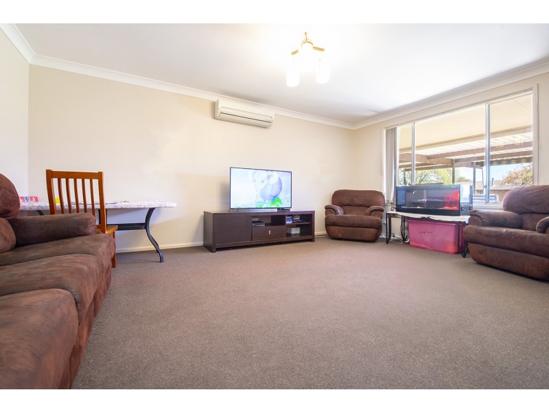 61 Humphries Street, Muswellbrook NSW 2333