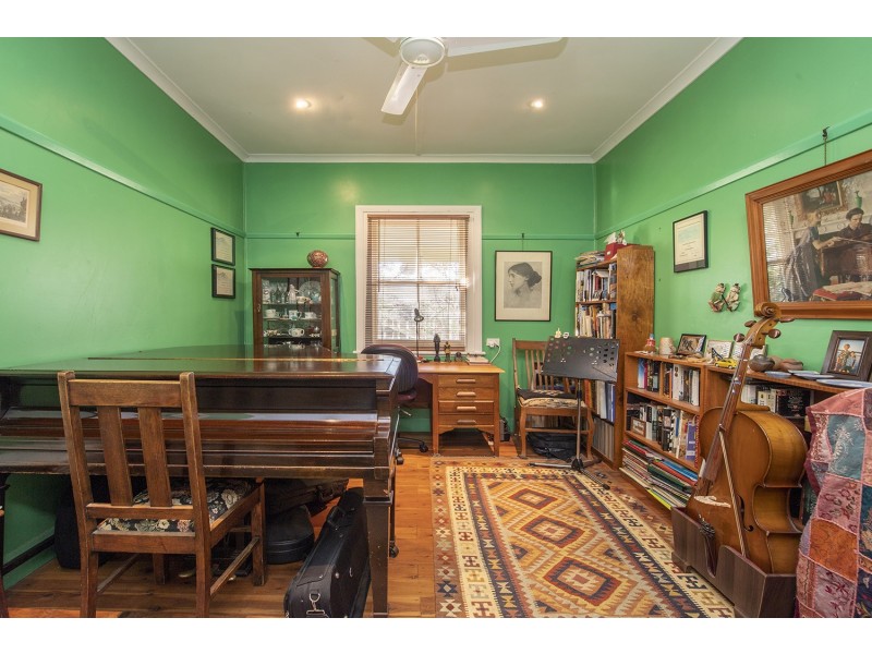 48 Scott Street, Scone NSW 2337