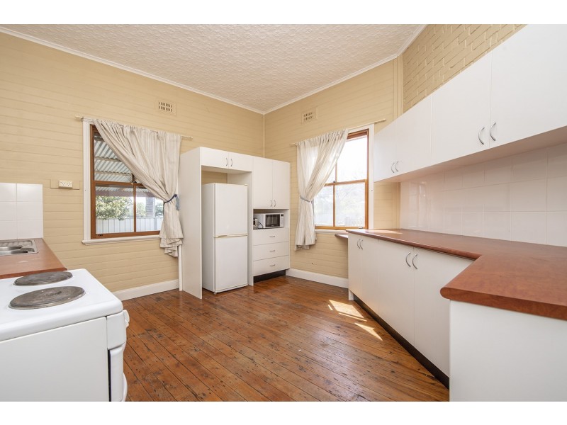 51 Waverley Street, Scone NSW 2337
