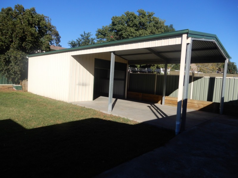 18 St James Crescent, Muswellbrook NSW 2333