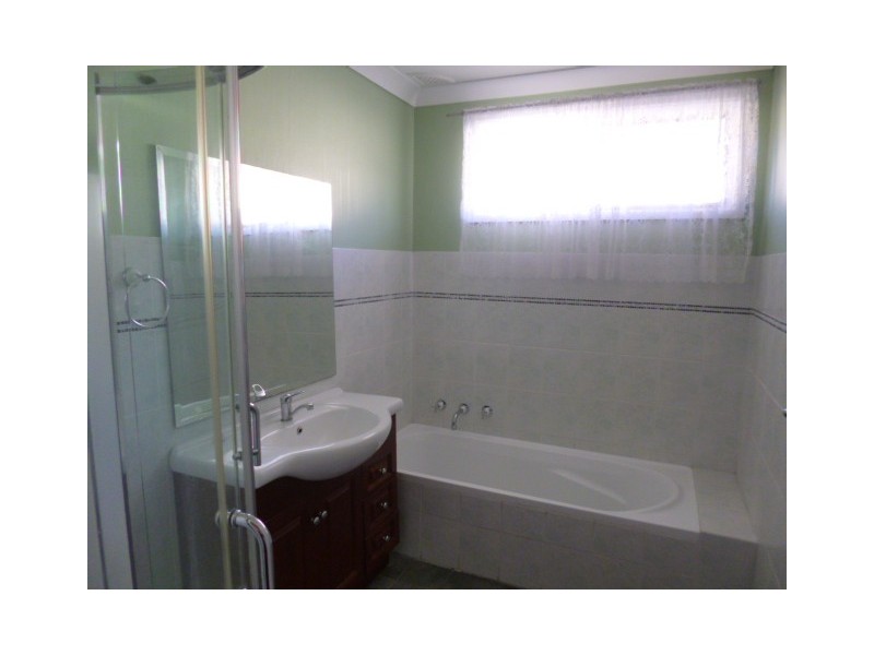 2 Midanga Avenue, Muswellbrook NSW 2333