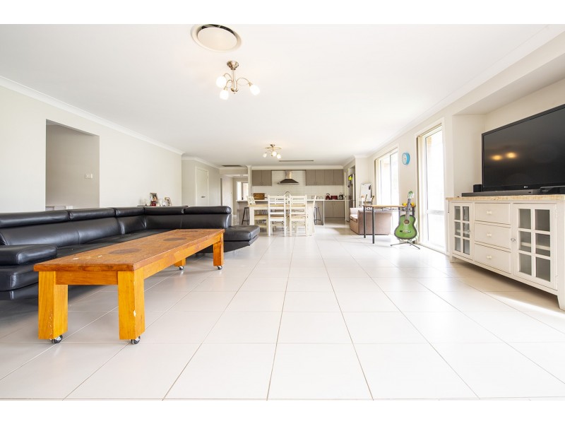 21 Roger Street, Muswellbrook NSW 2333