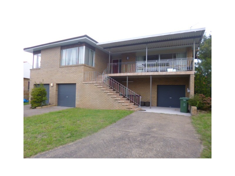 8 Bronte Crescent, Muswellbrook NSW 2333