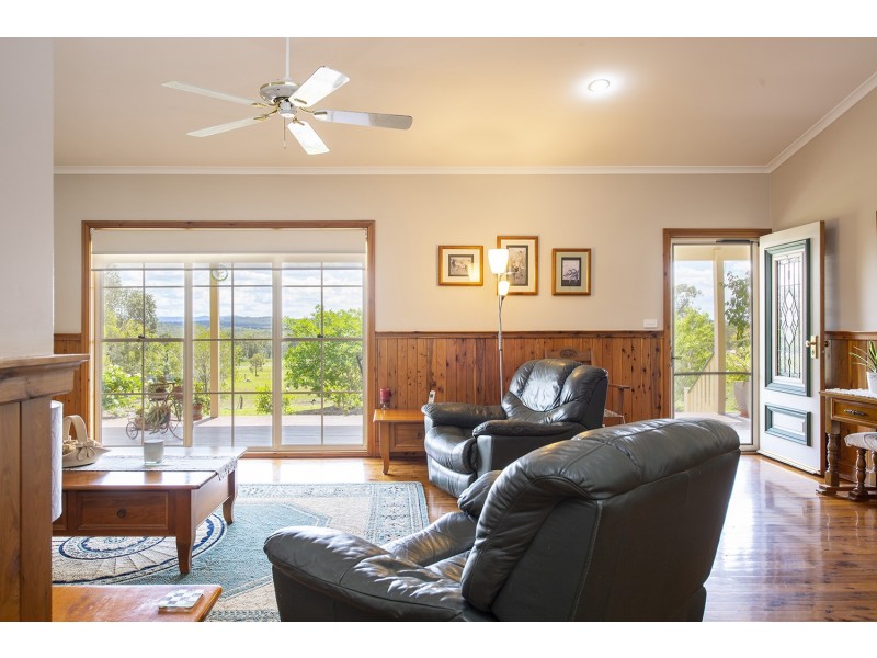 39 Rosemount Road, Denman NSW 2328