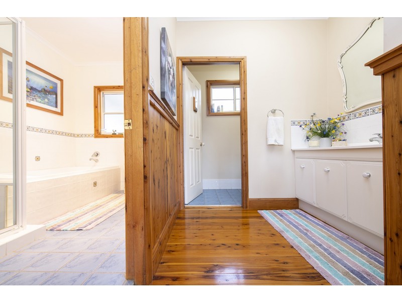 39 Rosemount Road, Denman NSW 2328