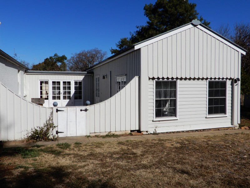 245 Kelly Street, Scone NSW 2337