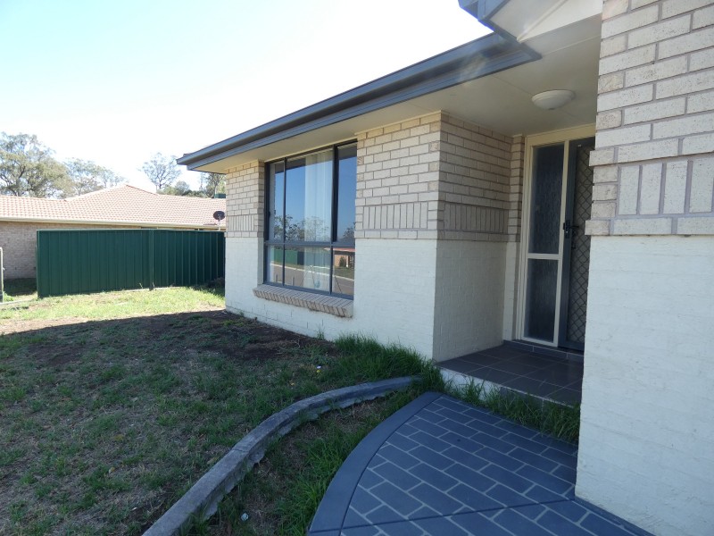15 Belmore Street, Muswellbrook NSW 2333
