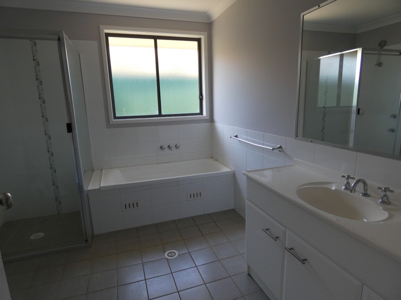 15 Belmore Street, Muswellbrook NSW 2333