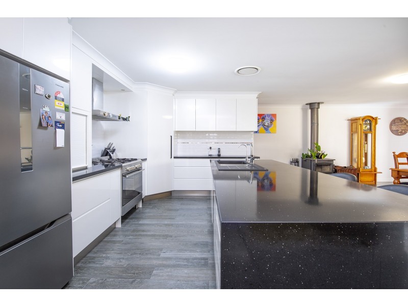 13 Silky Oak Close, Muswellbrook NSW 2333