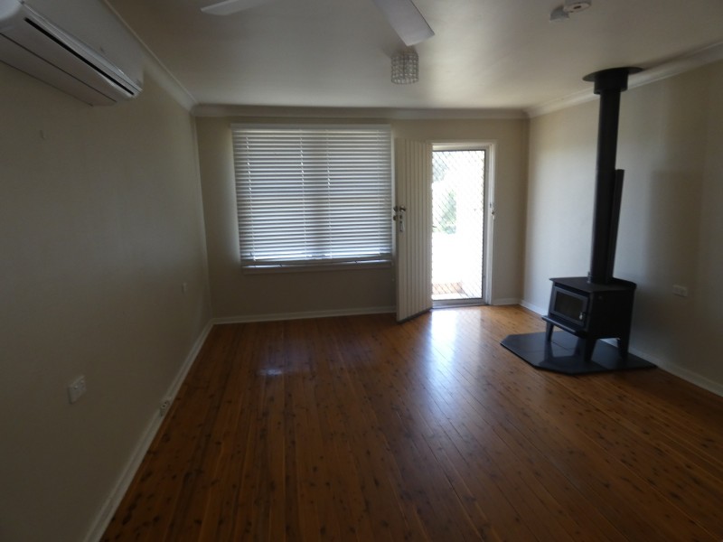 42 Stafford Street, Scone NSW 2337