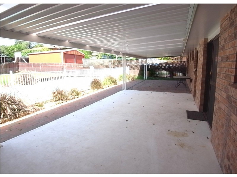 94 St Andrews Street, Aberdeen NSW 2336
