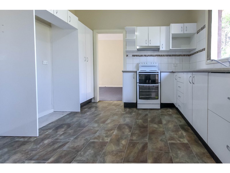 14 Thompson Street, Muswellbrook NSW 2333