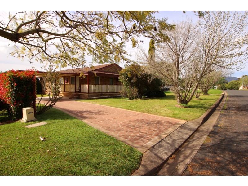 6 Sylvana Street, Muswellbrook NSW 2333