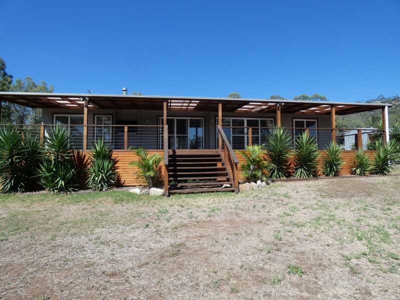 22 Pine Ridge Row, Denman NSW 2328