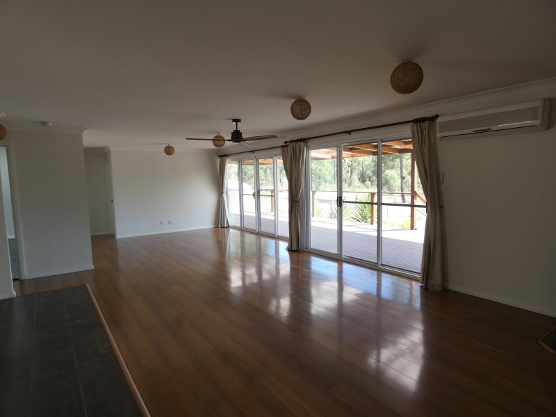 22 Pine Ridge Row, Denman NSW 2328