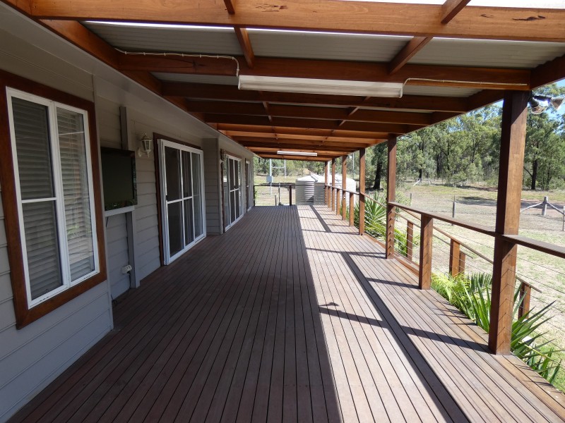 22 Pine Ridge Row, Denman NSW 2328