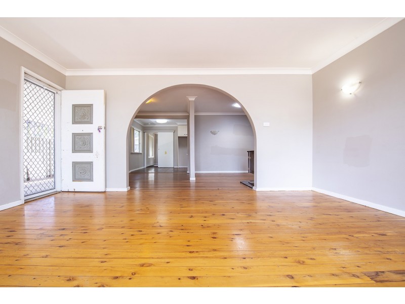 45 Anzac Parade, Muswellbrook NSW 2333