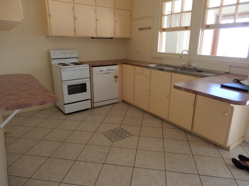 9 Sowerby Street, Muswellbrook NSW 2333