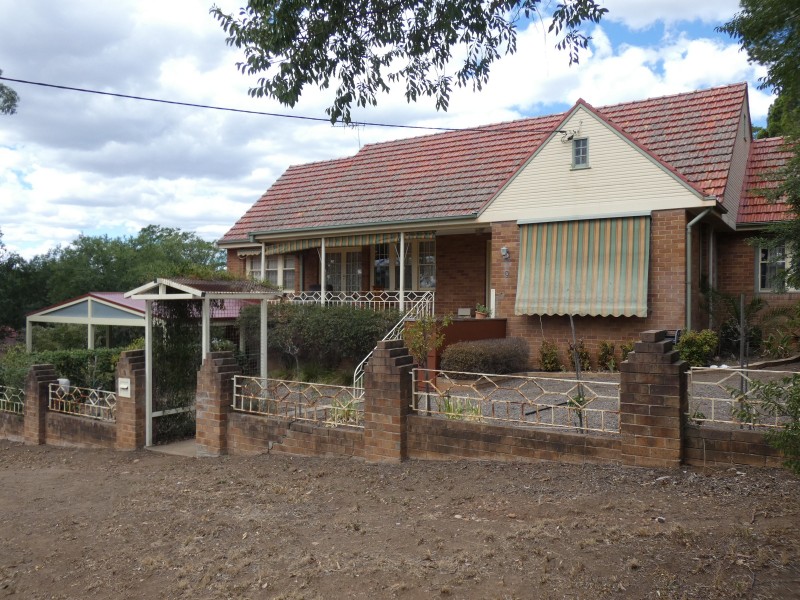 9 Sowerby Street, Muswellbrook NSW 2333