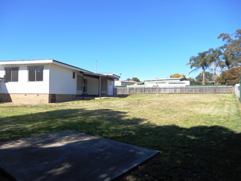 14 Donaldson Street, Muswellbrook NSW 2333