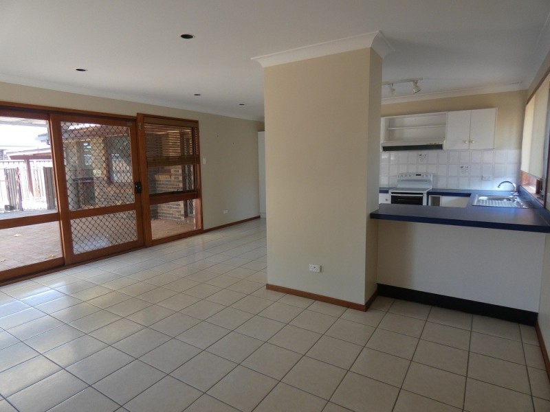 4 Nyarra Street, Scone NSW 2337