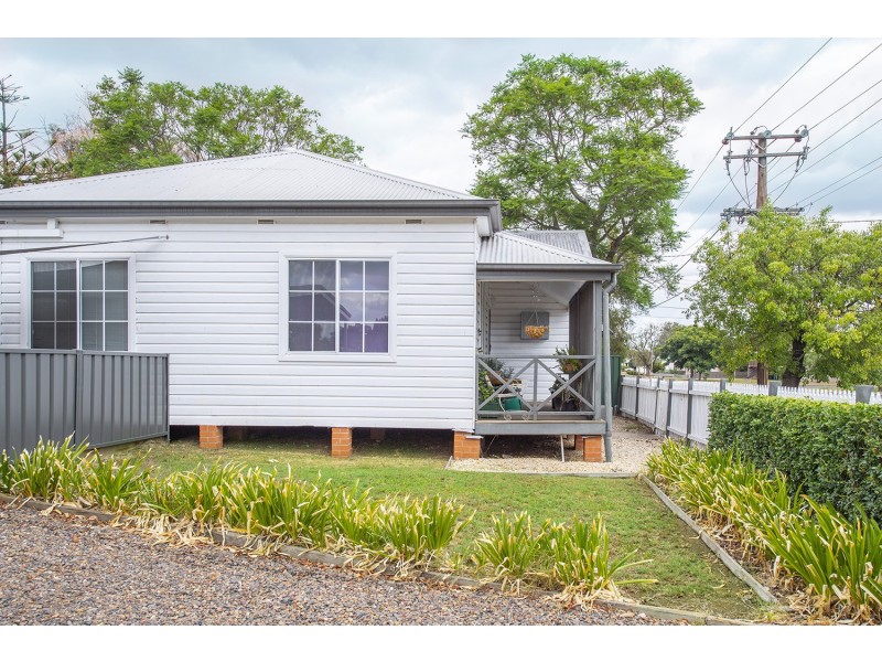 39 Ford Street, Muswellbrook NSW 2333