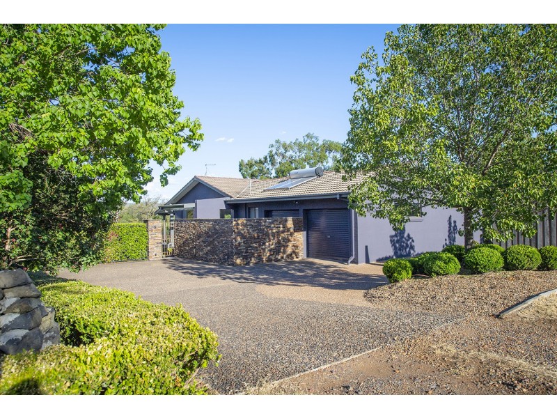 9 Satur Road, Scone NSW 2337
