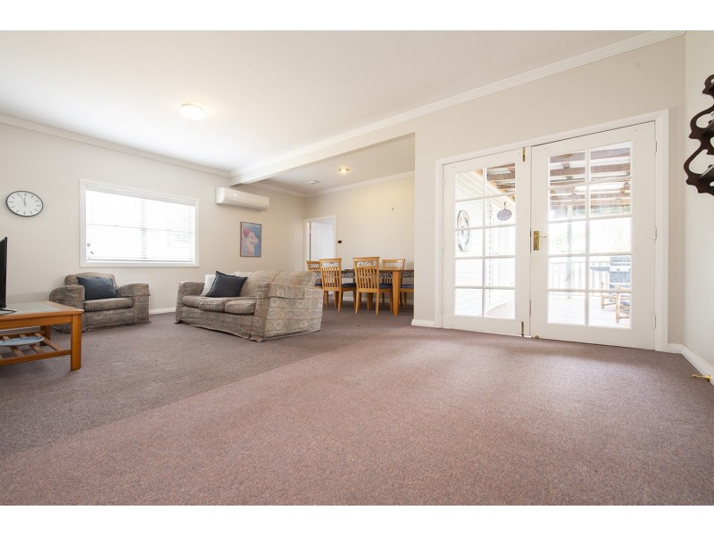 24 Roger Street, Muswellbrook NSW 2333