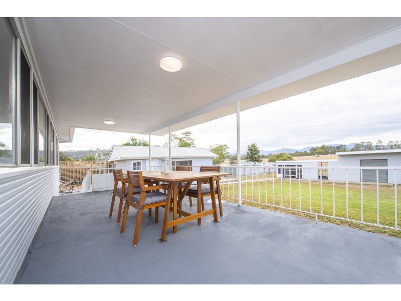 12 Dumaresq Street, Parkville NSW 2337