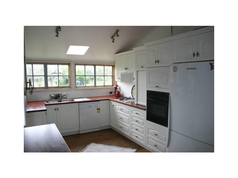 1 Vernon Street, Wingen NSW 2337