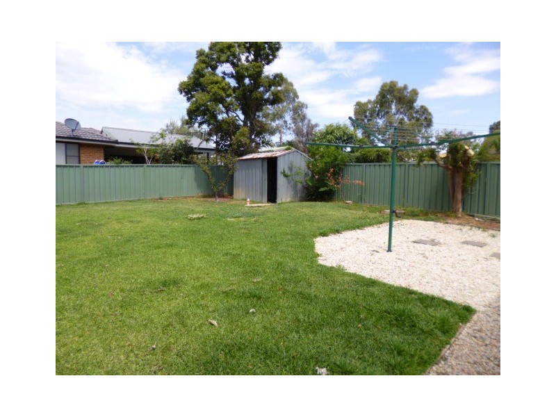 2 Bronte Crescent, Muswellbrook NSW 2333