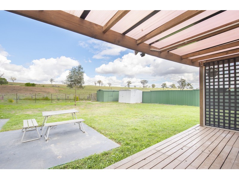 28 Chivers Circuit, Muswellbrook NSW 2333