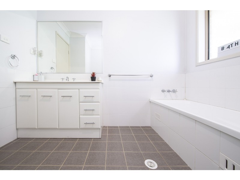 33 Wanaruah Circuit, Muswellbrook NSW 2333