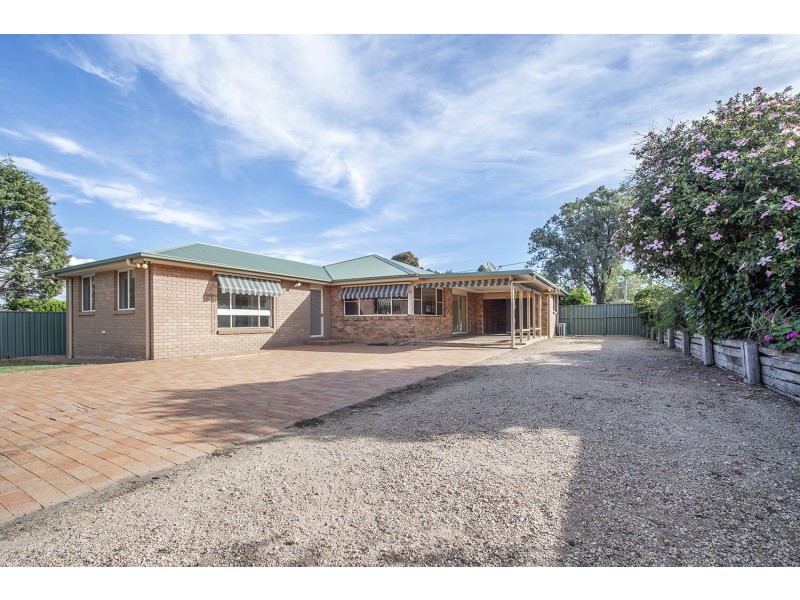 86 Park Street, Scone NSW 2337