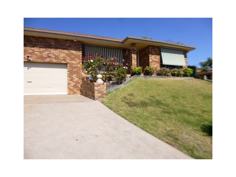 8 Tuart Close, Muswellbrook NSW 2333