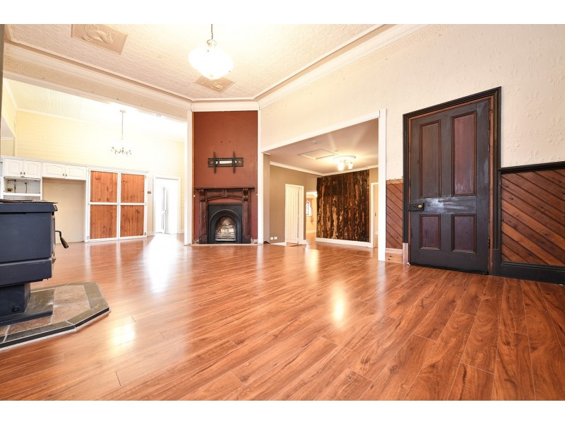 1 Vernon Street, Wingen NSW 2337