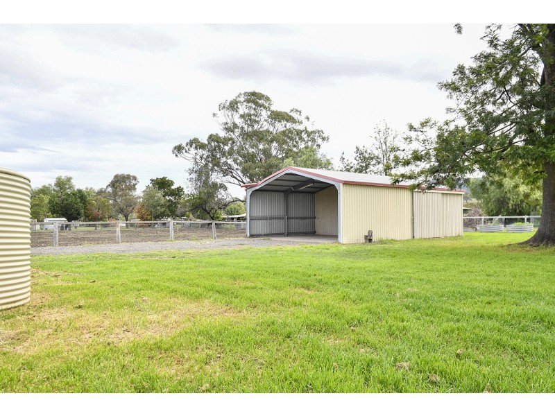 1 Vernon Street, Wingen NSW 2337