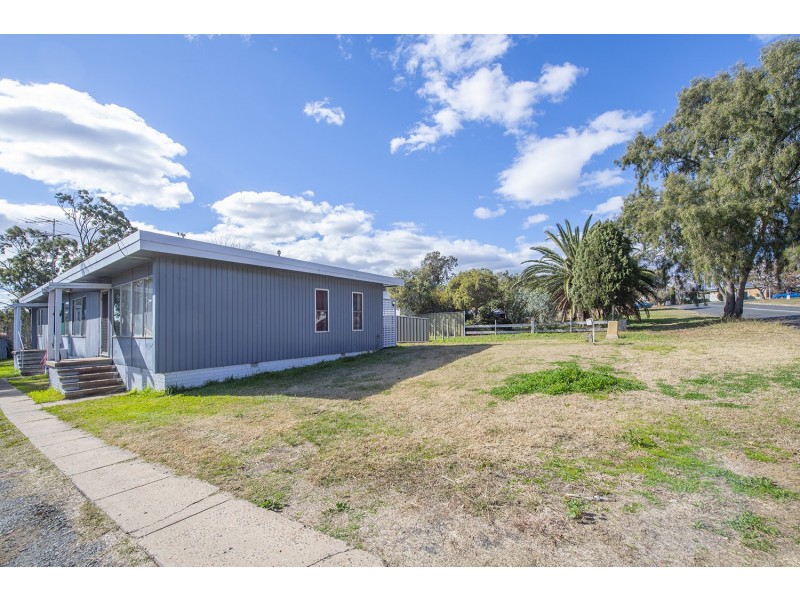 1 & 2/29 Ruth White Avenue, Muswellbrook NSW 2333