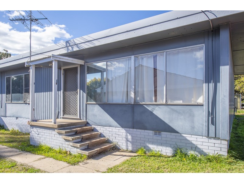 1 & 2/29 Ruth White Avenue, Muswellbrook NSW 2333