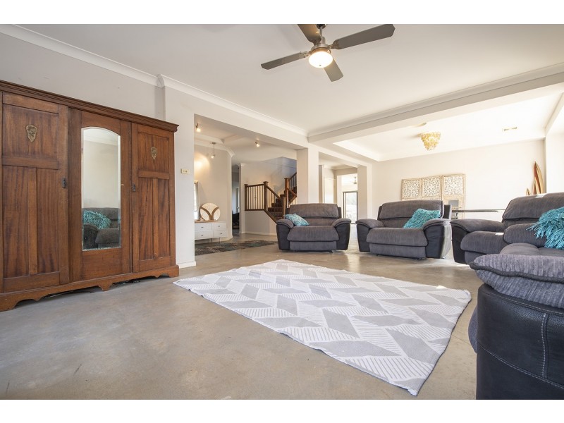 6 Edinglassie Drive, Muswellbrook NSW 2333