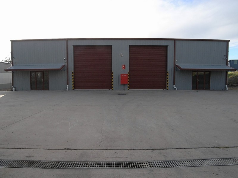 16 Common Road, Muswellbrook NSW 2333