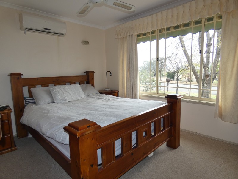 52 Barton Street, Scone NSW 2337