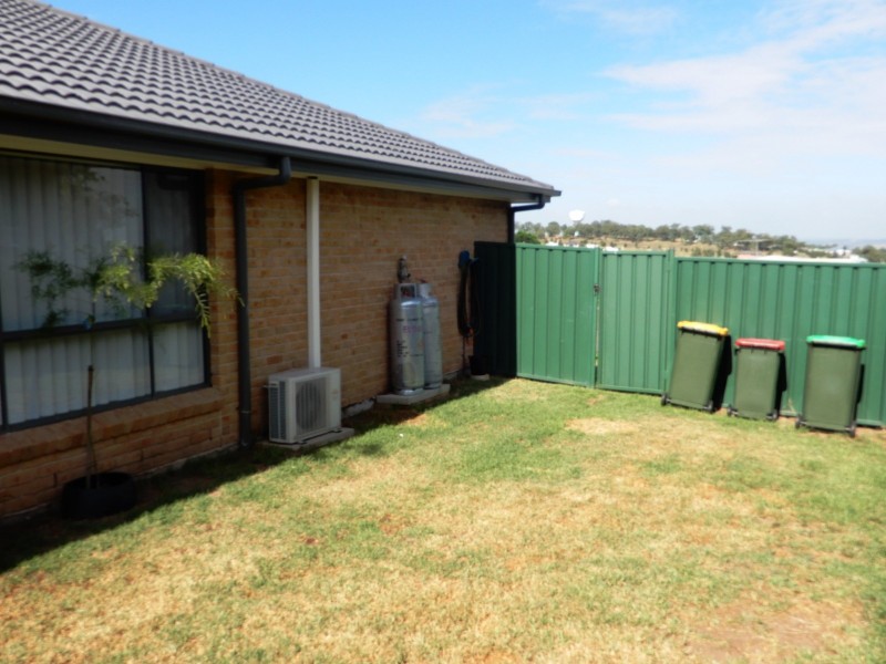 44 Dixon, Muswellbrook NSW 2333